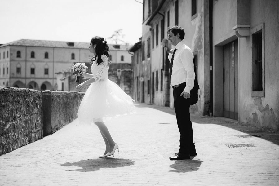 Karina e Alessandro sposi-Wedding reportage-Renato Zanette Fotografo Matrimonio Treviso-Vittorio Veneto-sposa elegante-Serravalle-Locanda da Lino