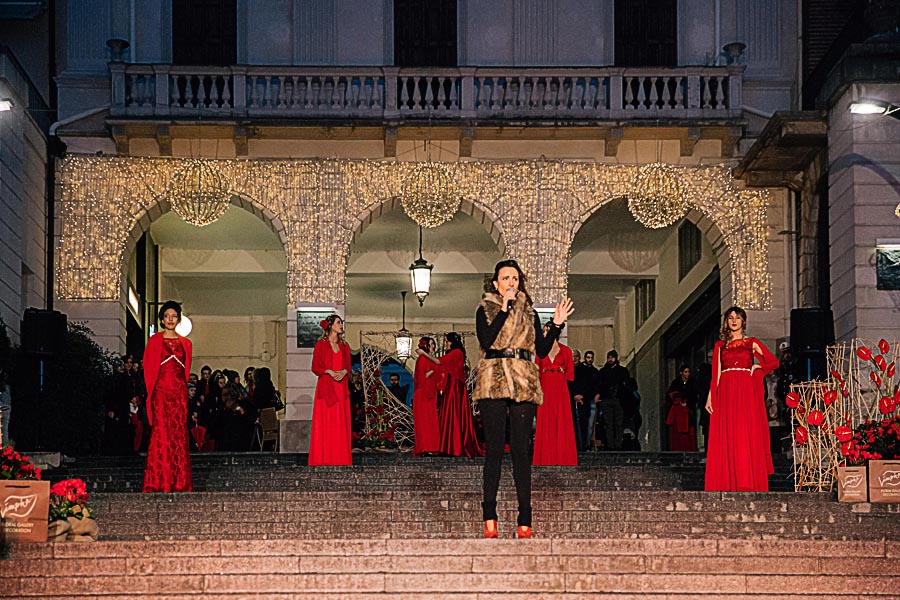 Renato Zanette fotografo per eventi storytelling Cipria Show no alla violenza sulle donne