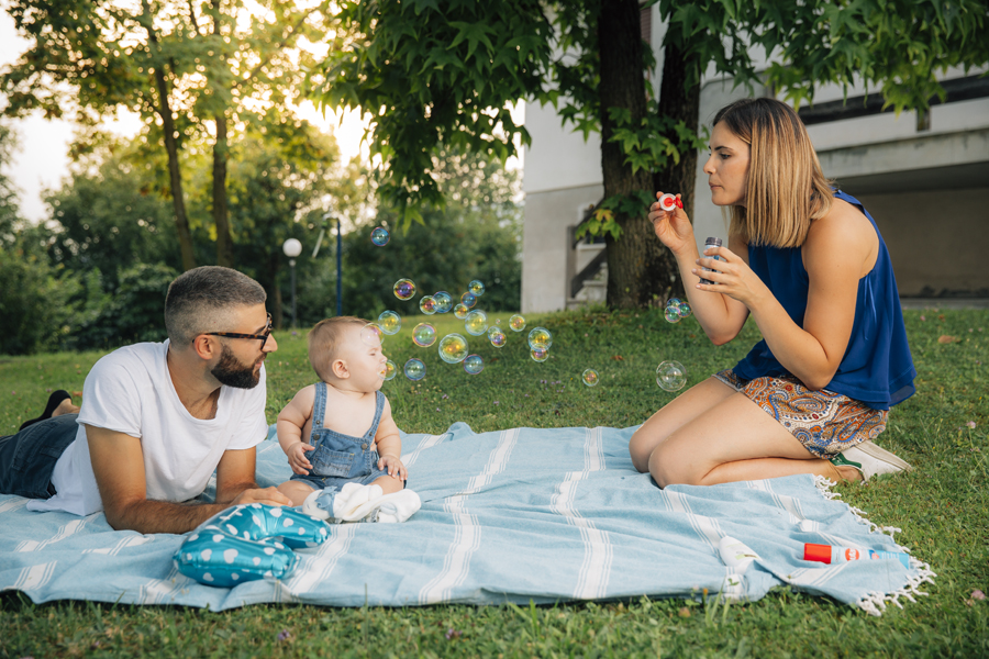 Renato_Zanette_Fotografo_Vittorio_Veneto_Ritratto_Di_Famiglia_Family_Portrait_Bolle_Di_Sapone